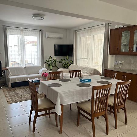 Villa Andy-350 M From The Beach ลาร์นาคา ภายนอก รูปภาพ
