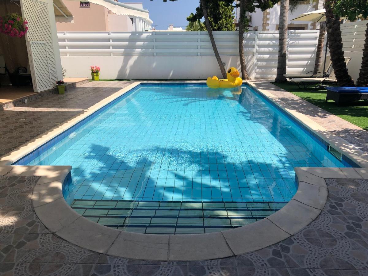 Villa Andy-350 M From The Beach ลาร์นาคา ภายนอก รูปภาพ